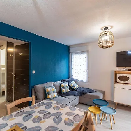 T2 Cabine, Terrasse, Piscine, Parking, Proche Commodites Et Ski, - Fr-1-402-131 Apartmán Luz-Saint-Sauveur